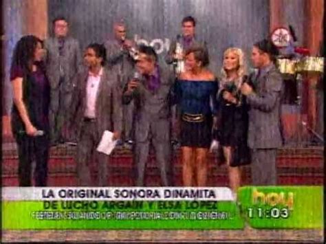 Sonora Dinamita en HOY   Mil Horas   2011   YouTube