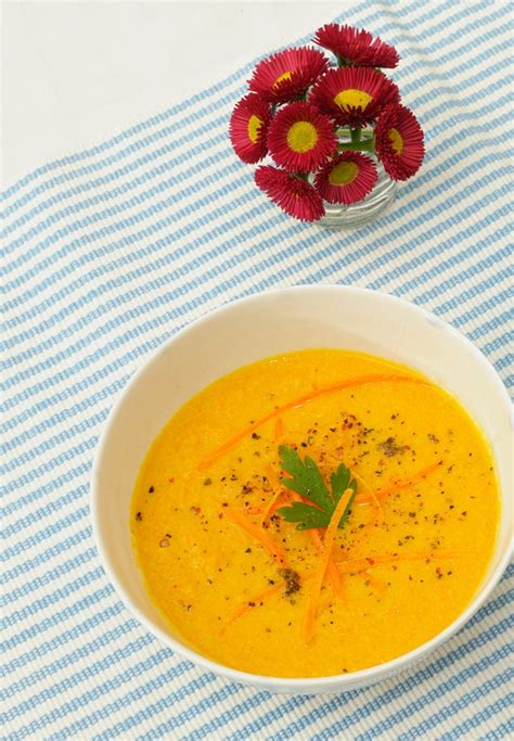 Sopa de zanahoria con avena | Fitoterapia Naturismo