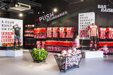 » Southampton Football Club store by Green Room Design ...