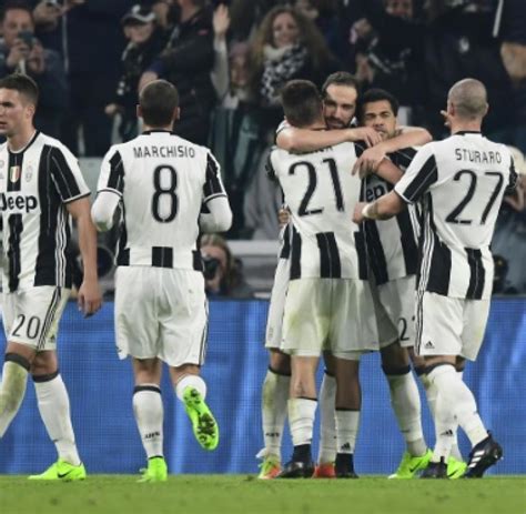 sp Fußball Italien Juventus Umsatz Meldung: Juventus Turin ...