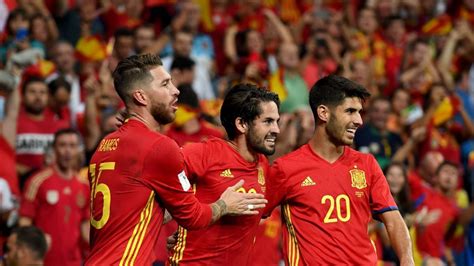 Spain team undergoing DNA shift from Barcelona to Real ...