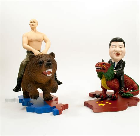 “Putin a lomos de un oso” ha recorrido todo el mundo ...