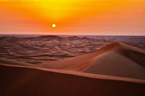 [無料写真] 夕日と砂漠の風景   パブリックドメインQ：著作権フリー画像素材集