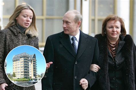 プーチンの娘と彼女のボーイフレンドは、オランダの自宅から逃げた。 | 2014 07 25 | Time AZ