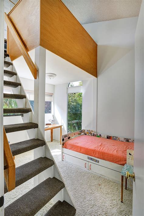 stairs to loft area | Loft stairs, Home decor, Stairs
