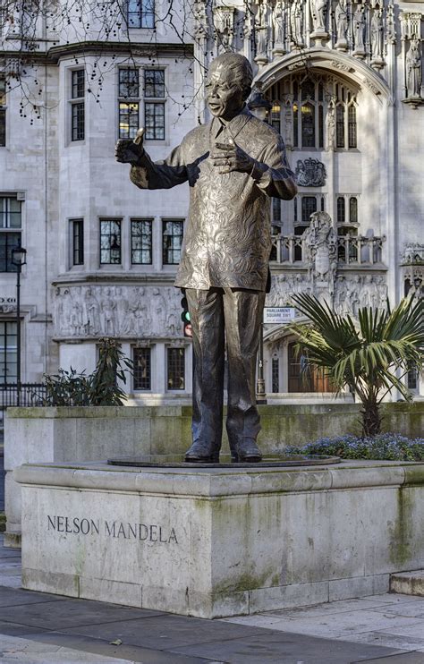 Statue of Nelson Mandela, Parliament Square   Wikipedia