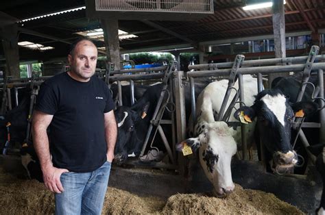 “Todos los días cierran ganaderías y Asturias sin ganaderos ya no sería ...