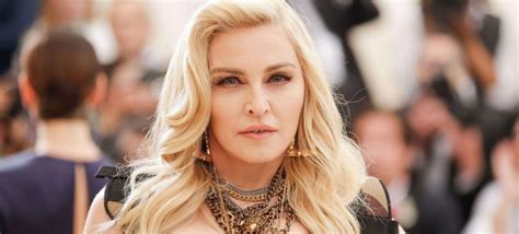 Subastarán varios artículos íntimos de Madonna | Bésame 89 ...