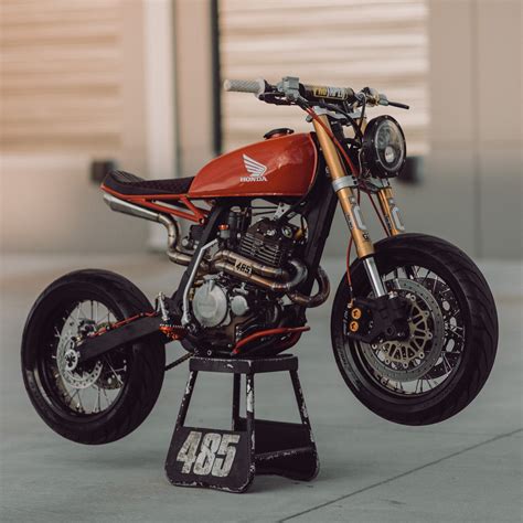SUPERCAFE : La moto trail custom de 485 Designs   Cafe Racer