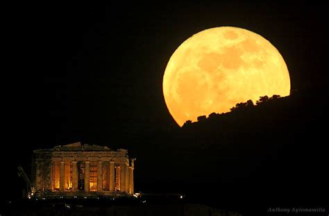 Supermoon Appeared in Athens, Greece   XciteFun.net