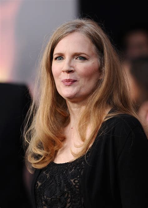 Suzanne Collins Images | FemaleCelebrity