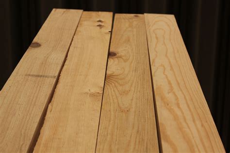 Tablon de madera de pino – Materiales de construcción para ...