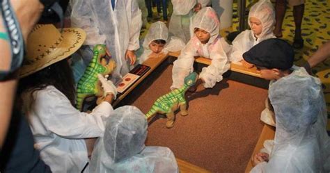 Talleres infantiles con dinosaurios en el Museo Jurásico ...