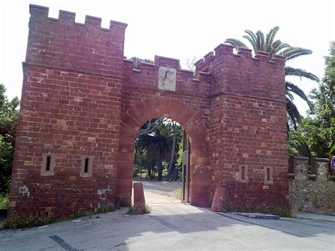 Tarragona Tarraco Tarracom: Castell de Castelldefels   Castillo de ...