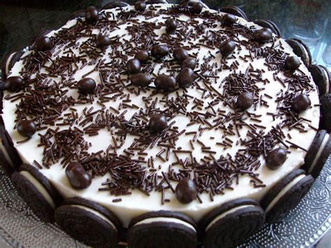 tarta de chocolate blanco y galletas oreo – Dulces & Sabores