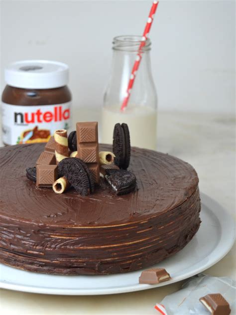 Tarta de Nutella y obleas ¡La tarta de chocolate más fácil ...