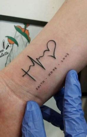 Tatuajes inspirados en la Fe, en el Amor y la Esperanza ...
