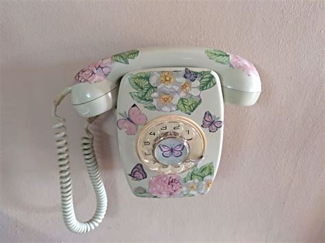 Teléfono vintage · LEROY MERLIN