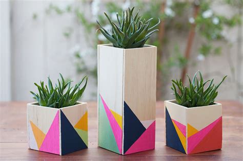 TELL: DIY WOODEN CENTERPIECE BOXES   Tell Love and Party
