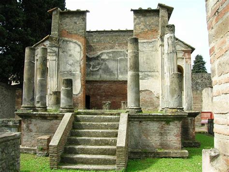 Templo de Isis  Pompeya    Wikipedia, la enciclopedia libre