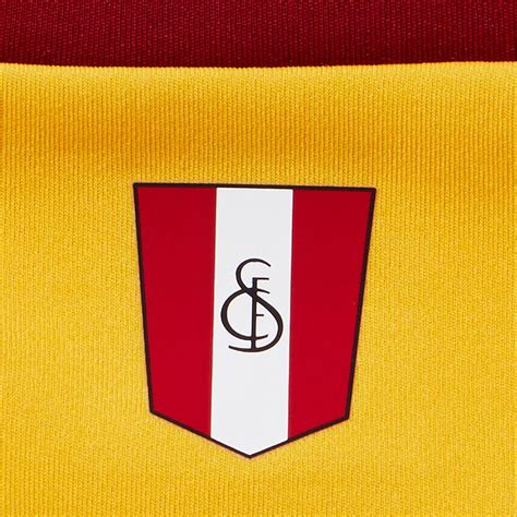 Tercera camiseta New Balance del Sevilla 2016/17