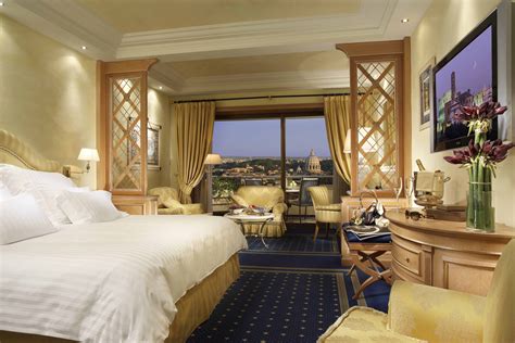 The 12 Best Hotel Room Views in the World | Elite Traveler