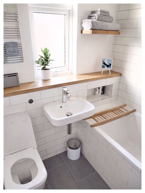 The 25+ best Small bathrooms ideas on Pinterest | Small ...