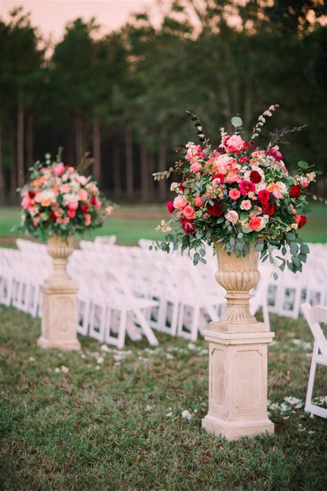 The 25 Wedding Flower Arrangements You ll Probably Need on ...