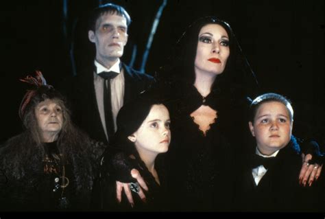 The Addams Family   Anjelica Huston Photo  33154085    Fanpop