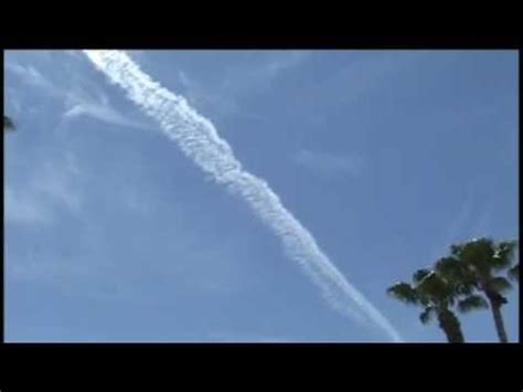 The difference between Chemtrails and Contrails   YouTube
