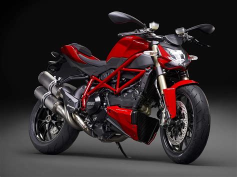 The Ducati Streetfighter 848 Is Spared the Axe for 2015 ...