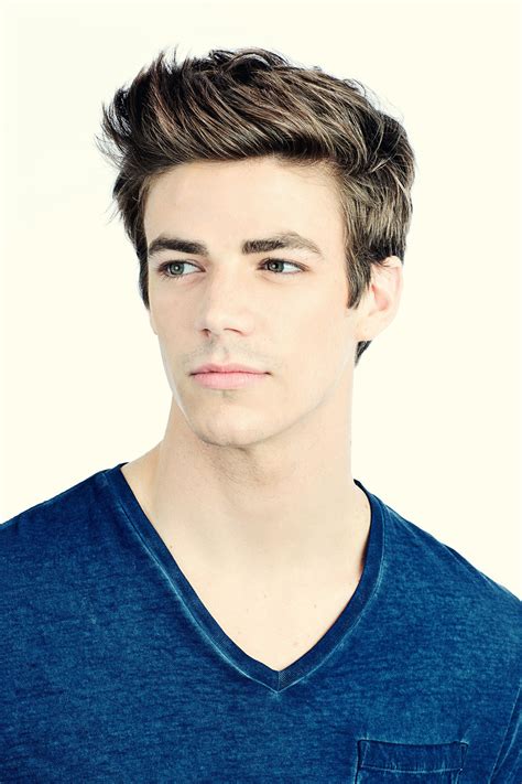 The Flash : Grant Gustin Cast As Barry Allen For  Arrow ...