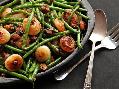The Food Lab: Sautéed Green Beans With Mushrooms and ...