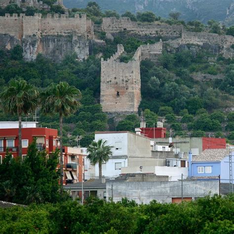 The Kingdom / Hiking Spain signposted route Valencia