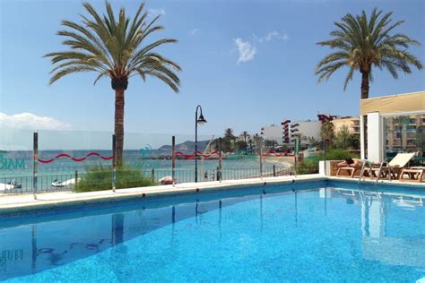 The popular Mar y Playa Apartments available for 2017 ...