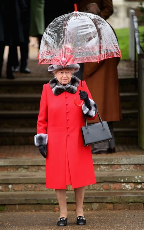 The Queen s Wardropedia; 2 inch heels, 200 handbags and ...