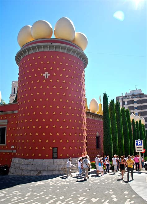 The Salvador Dali Museum in Figueres; a fun day trip from ...