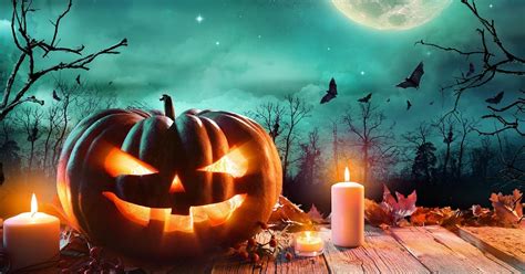 The Ultimate Halloween Playlist to Make Your Day at Work ...