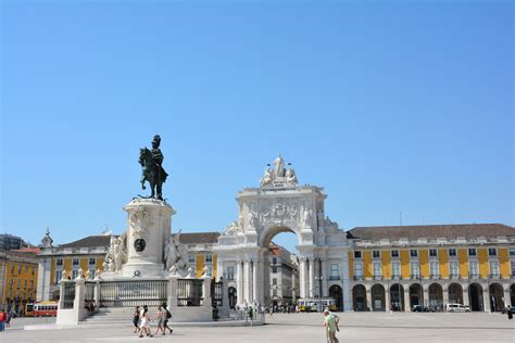 These 18 Pictures Will Convince You That Lisbon Is the ...