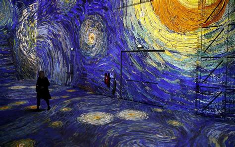 This Dreamy Art Exhibit Lets You Step Inside Van Gogh ...