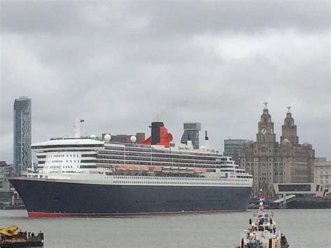 Three Queens visit Liverpool  Smith and Sons