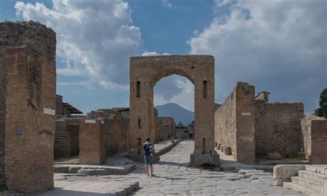 Tickets for Pompeii and Herculaneum   Archaeology Travel