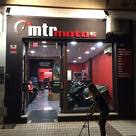 TIENDA DE MOTOS – Tecnísimos