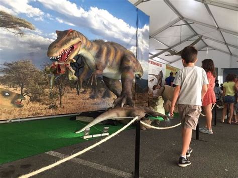Toledo acogerá desde este sábado la muestra  Dinosaurs Tour