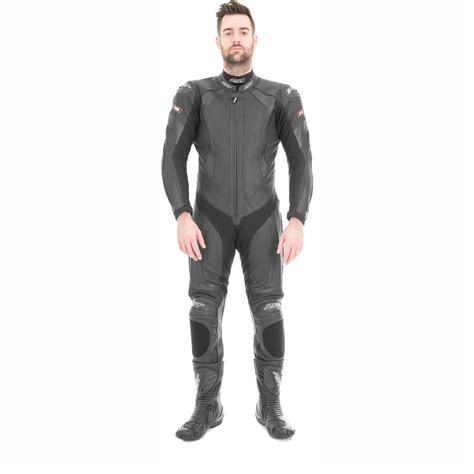 Top 10 leather suits | Visordown