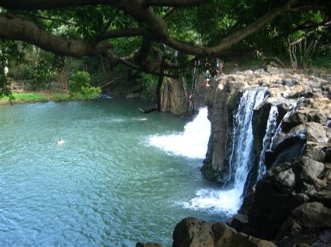 Top 5 Best Hiking Trails in Kauai Hawaii