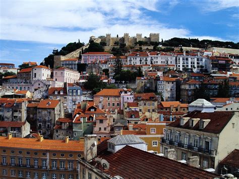 TOP WORLD TRAVEL DESTINATIONS: Lisbon, The first capital ...