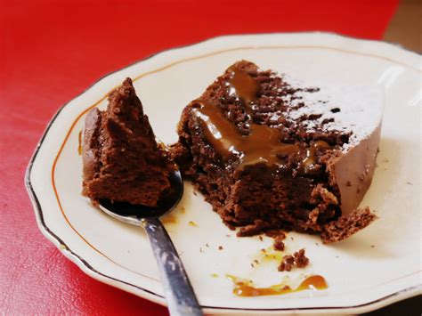 Torta de chocolate MUY fácil  ¡sorprendente!  | Paulina Cocina