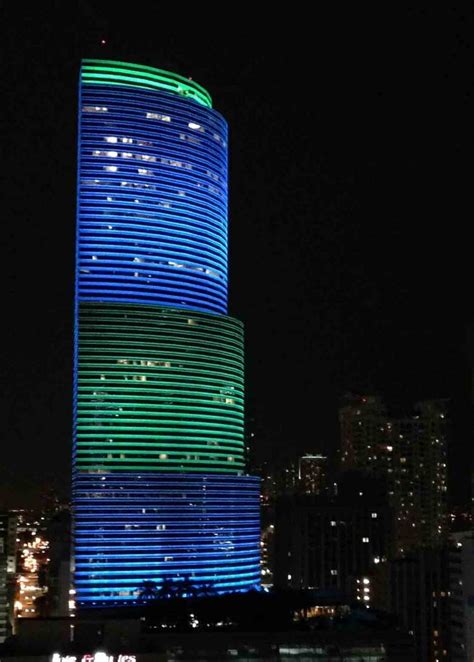 TotalBank name to top iconic Miami tower   South Florida ...