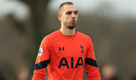 Tottenham News: Pau Lopez discusses ongoing deal with ...
